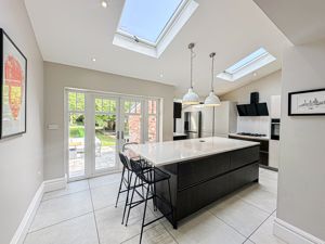 Photo 12- click for photo gallery